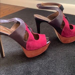 Jessica Simpson high heeled shoes suede Size 8.5